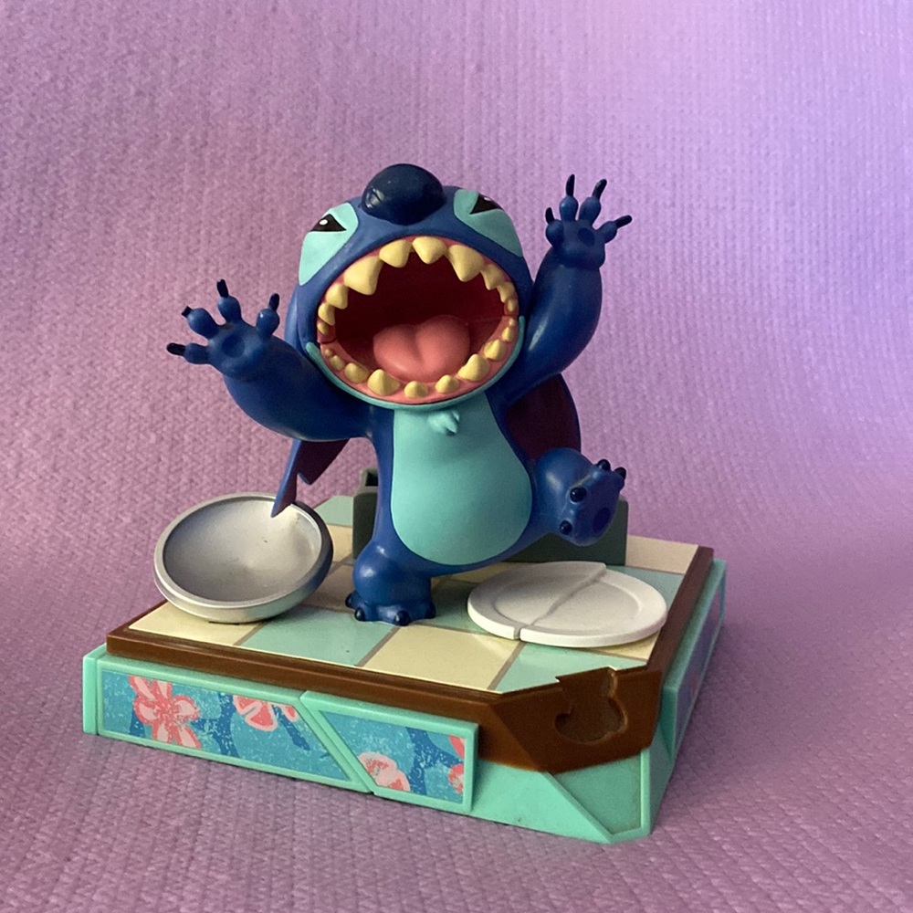 Stitch figurine